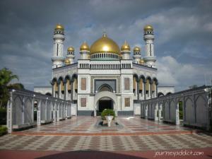 addtext_com_MjI0MDE3OTQwMDI