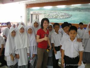 addtext_com_MjI1MTM3OTQ3ODU